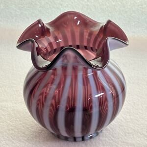 Fenton Glass Amethyst Opalescent Rib Optic Purple Pinstripe Small Ruffled Vase
